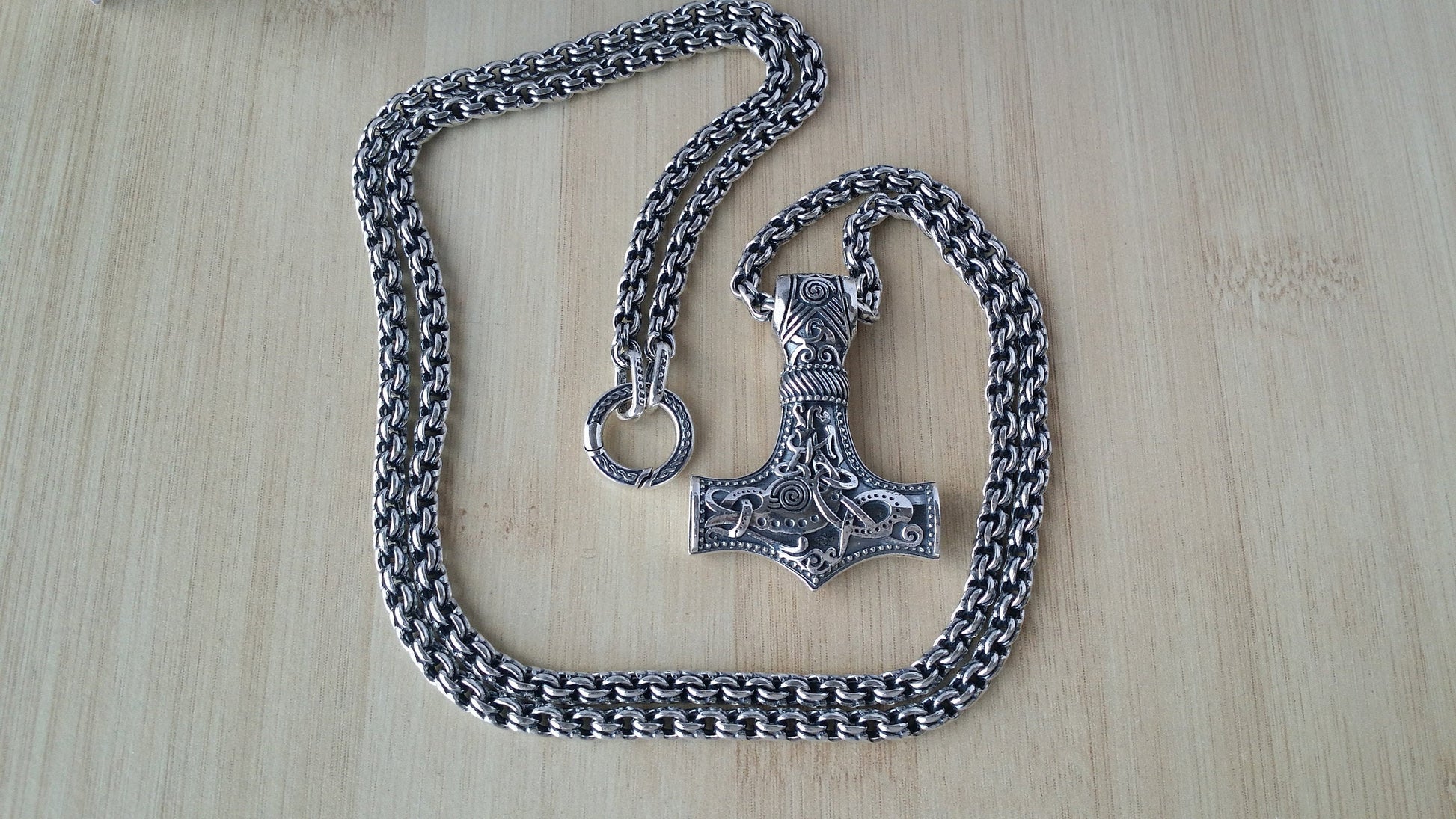 Handmade Sterling Silver Thor's Hammer (Mjolnir) with Chain/20-28 in/0.7-0.99 oz